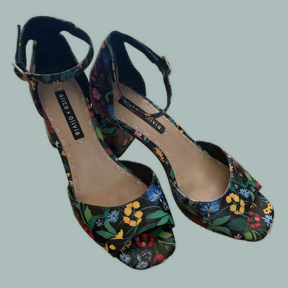 Alice + Olivia by Stacey Bendet Whitney Floral Ankle Strap Sandals – 7 / 37.5 - Picture 2 of 5
